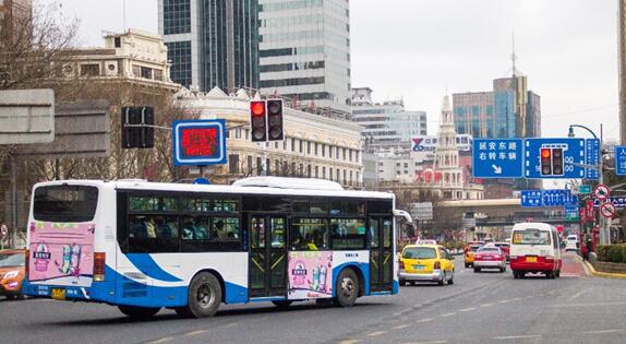 上海公交車(chē)身廣告